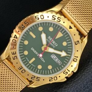 Vintage 1975 Seiko Diver Automatic Mens Gold Watch W/daydate & Green accents
